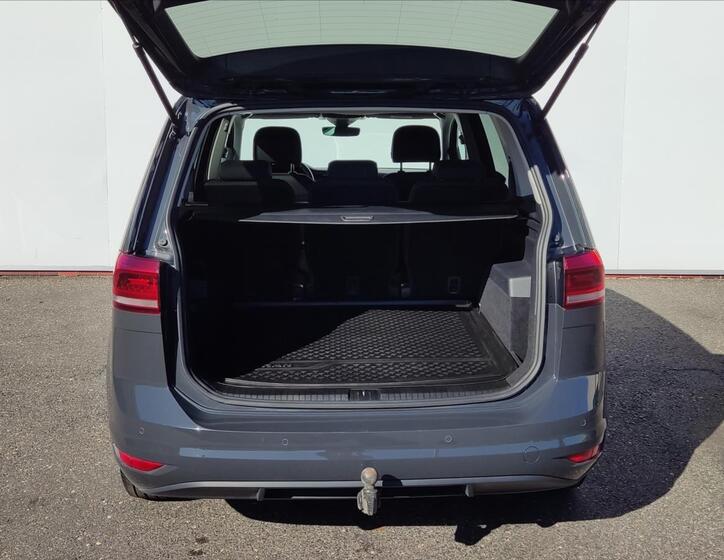 Volkswagen Touran 26