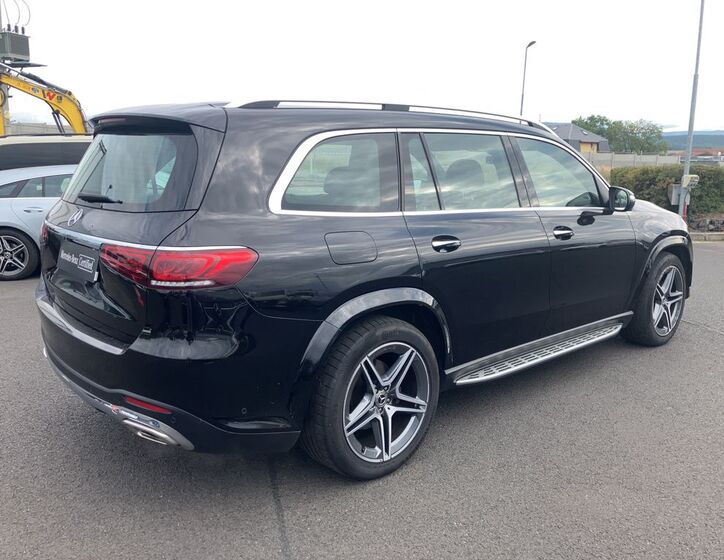 Mercedes-Benz GLS 16