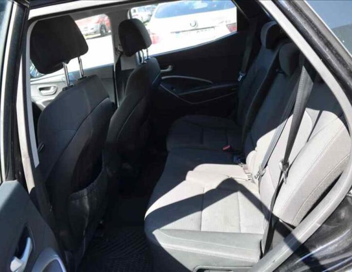 Hyundai Santa Fe 23