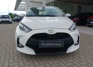 Toyota Yaris 8