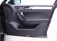 Volkswagen Touareg 14