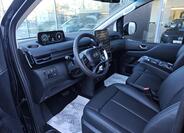 Hyundai Staria 5