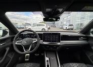 Volkswagen Golf 10