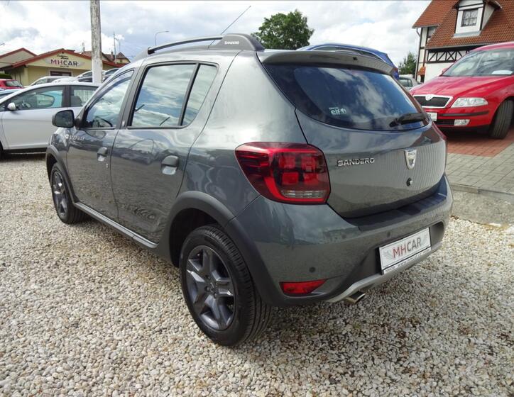 Dacia Sandero 5