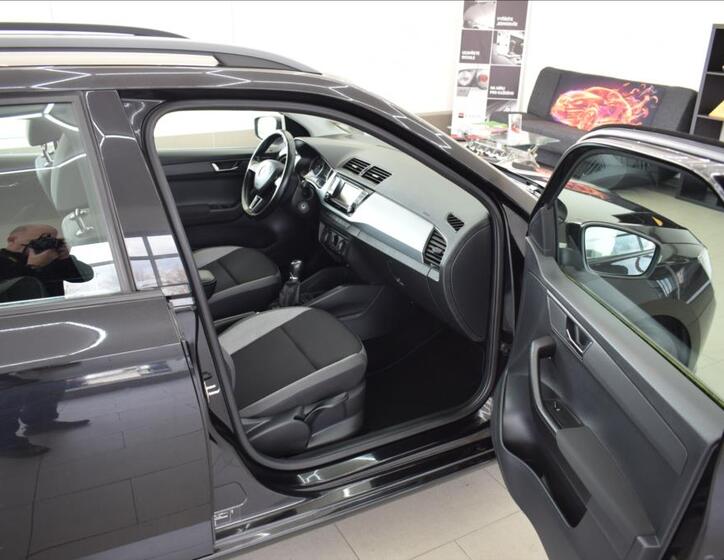 Škoda Fabia 13