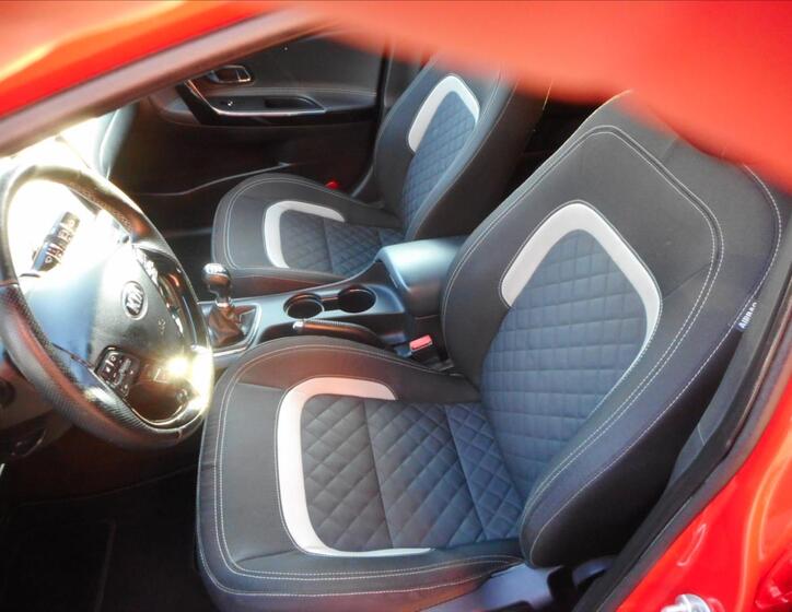KIA Ceed 17