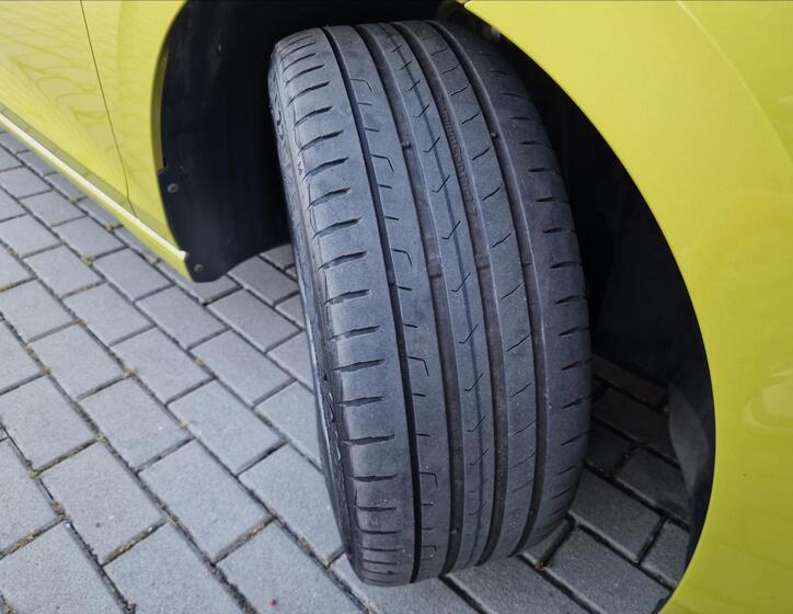 Volkswagen Golf 45