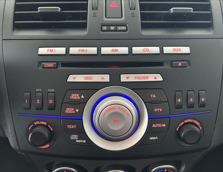 Mazda 3 13