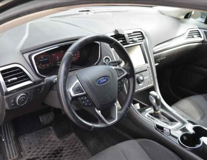 Ford Mondeo 19