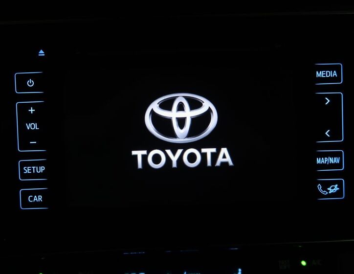 Toyota Auris 16