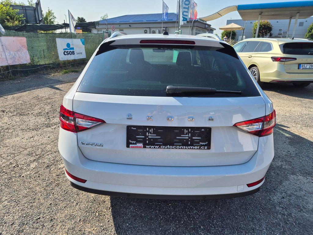 Škoda Superb