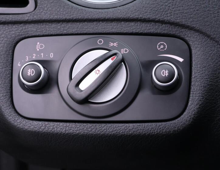 Ford Galaxy 19