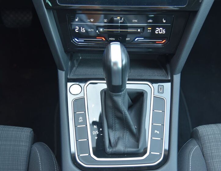 Volkswagen Passat 40