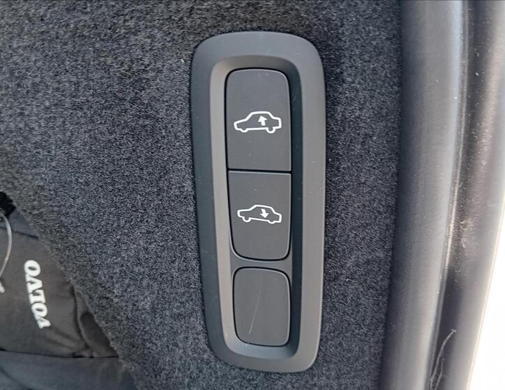 Volvo XC90 12