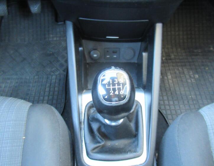 KIA Ceed 11