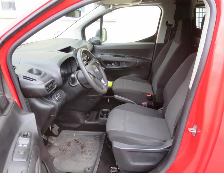 Opel Combo 7