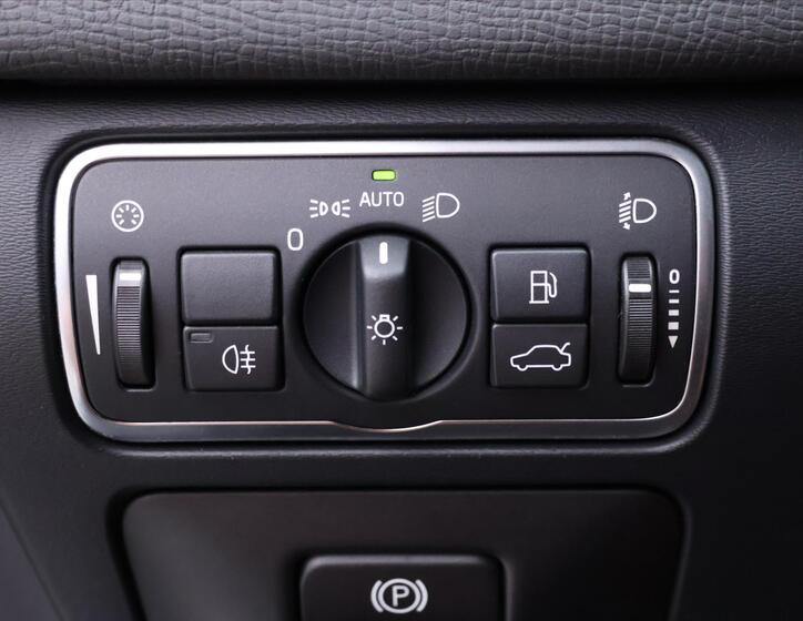 Volvo XC60 16