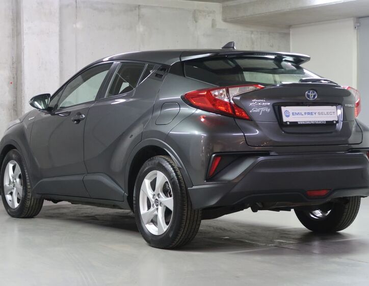 Toyota C-HR 7
