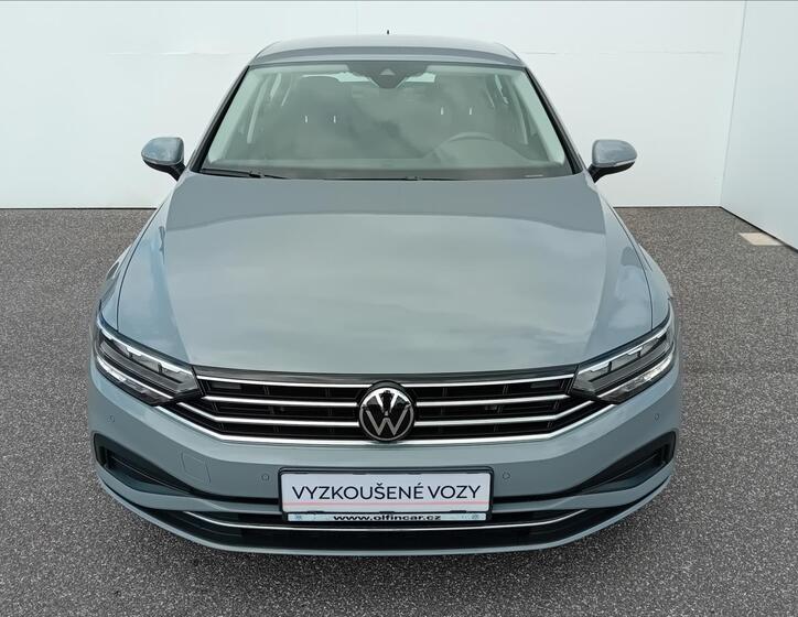 Volkswagen Passat 4