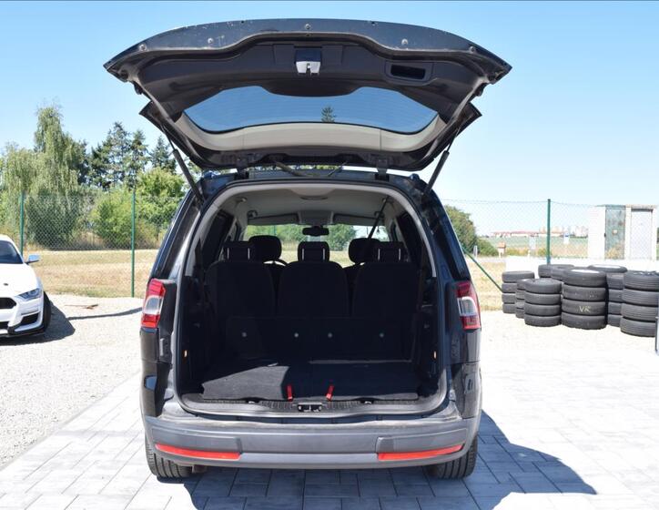 Ford Galaxy 21