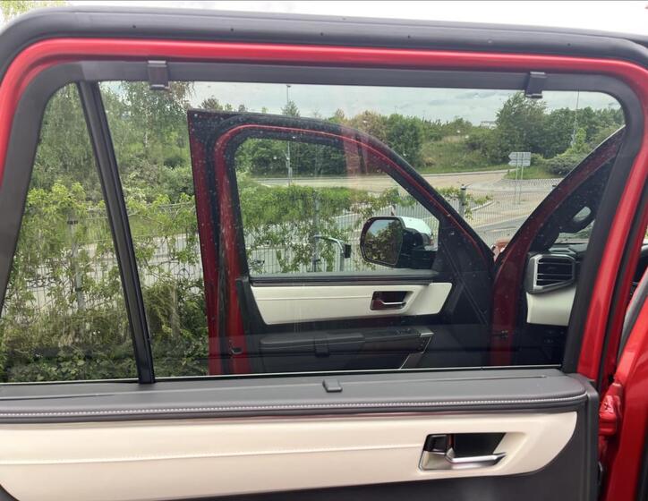 Toyota Sequoia 21