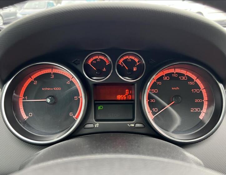 Peugeot 308 21