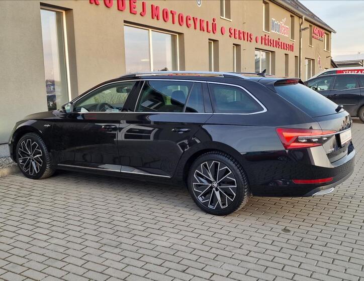 Škoda Superb 7