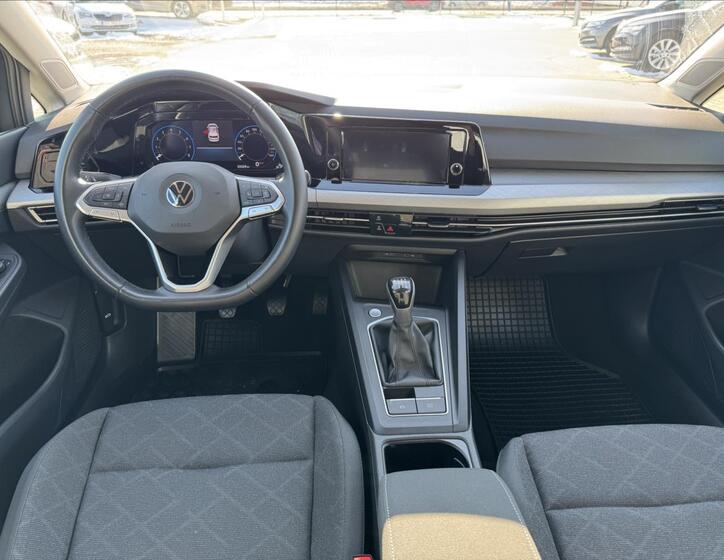 Volkswagen Golf 9