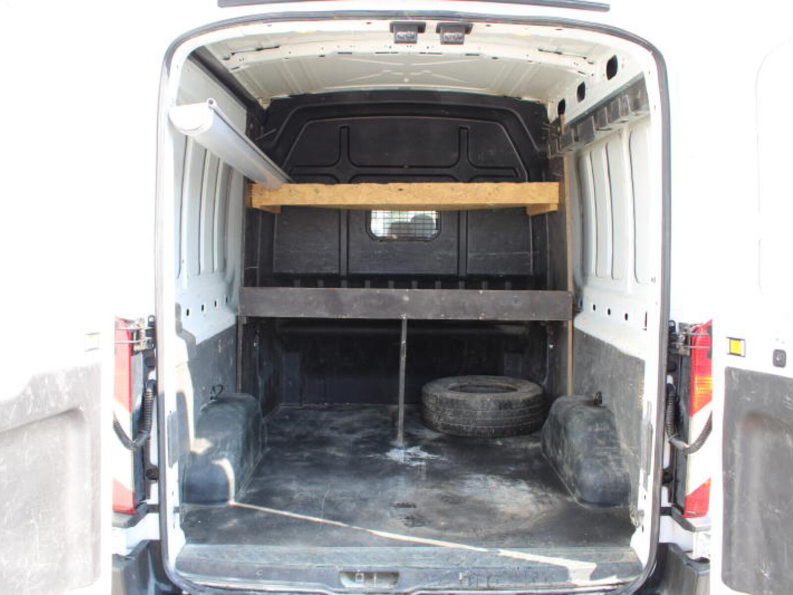 Ford Transit 7