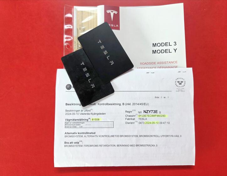 Tesla Model 3 7
