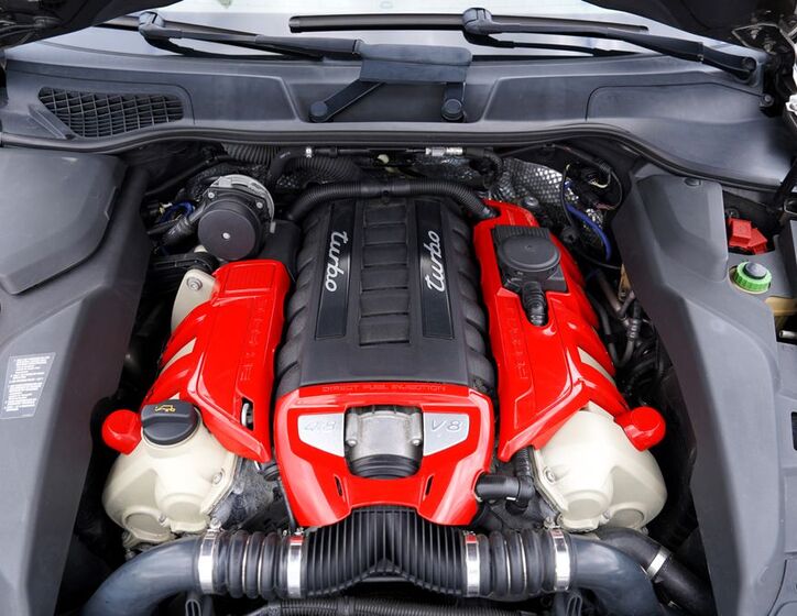 Porsche Cayenne 50