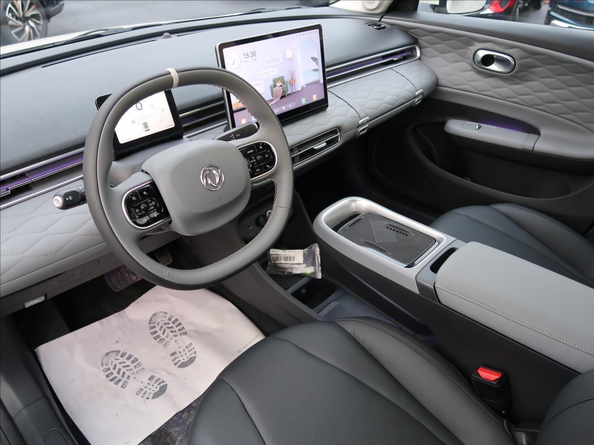 Dongfeng Box
