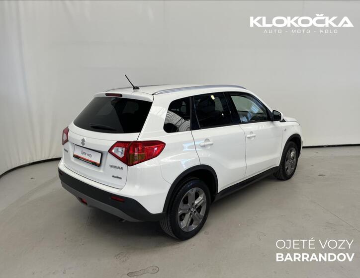 Suzuki Vitara 2