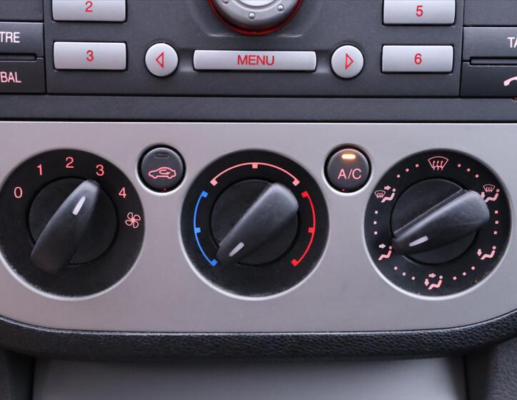Ford C-MAX 18