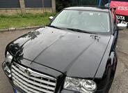 Chrysler 300C 12