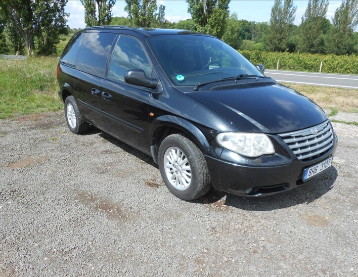 Chrysler Voyager 5