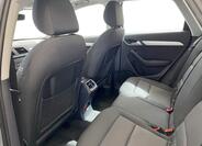 Audi Q3 6