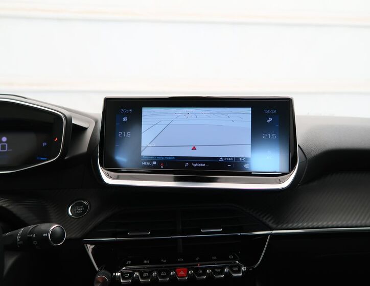 Peugeot 208 24