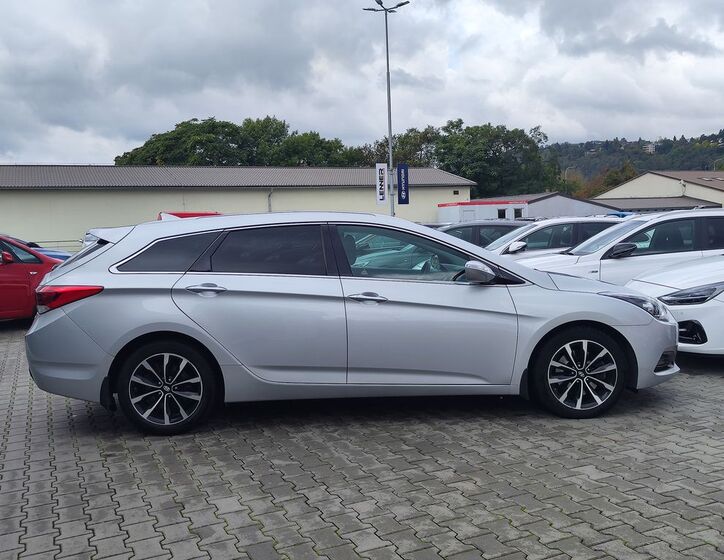 Hyundai i40 4