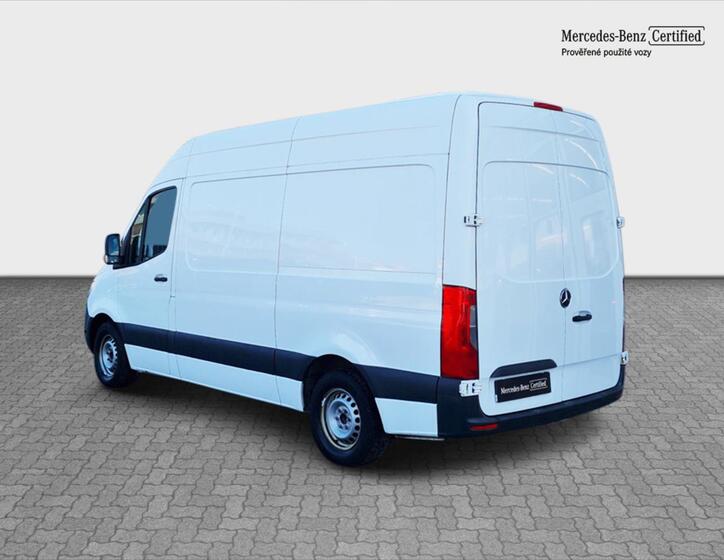 Mercedes-Benz Sprinter 3