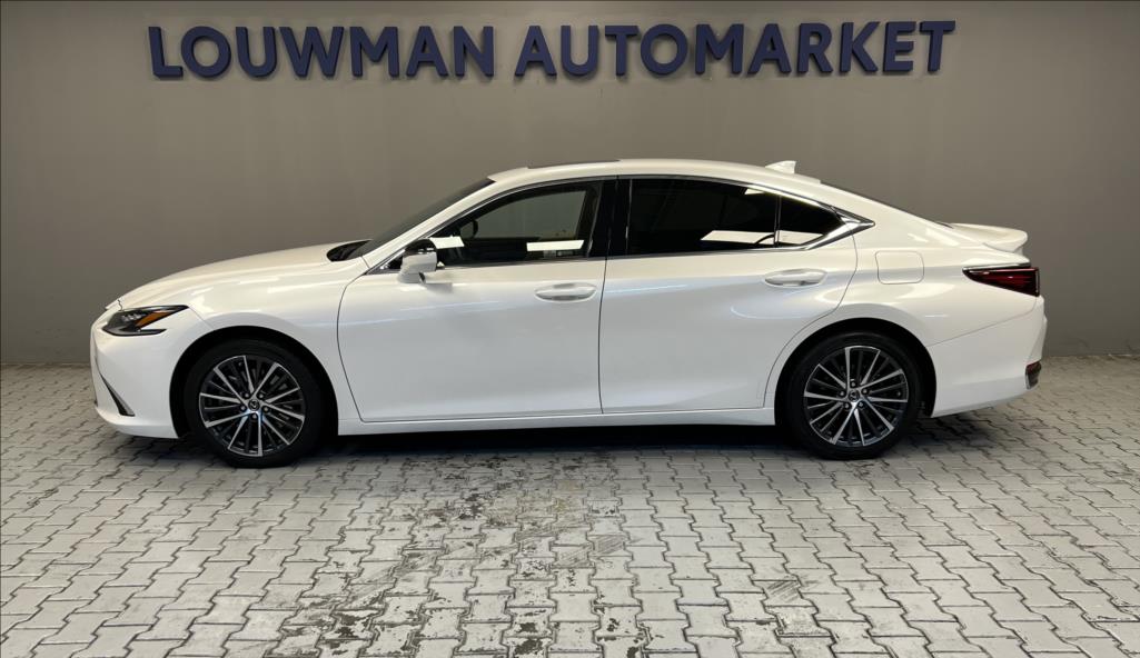 Lexus ES 300h