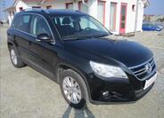 Volkswagen Tiguan 1