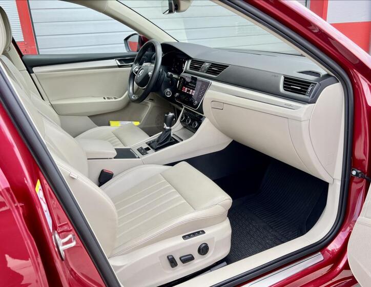 Škoda Superb 21