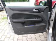Ford Focus 16