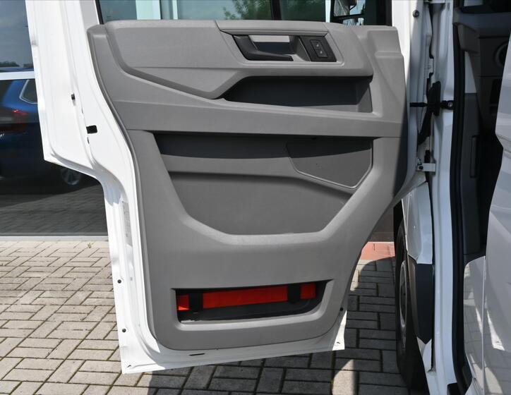 Volkswagen Crafter 25