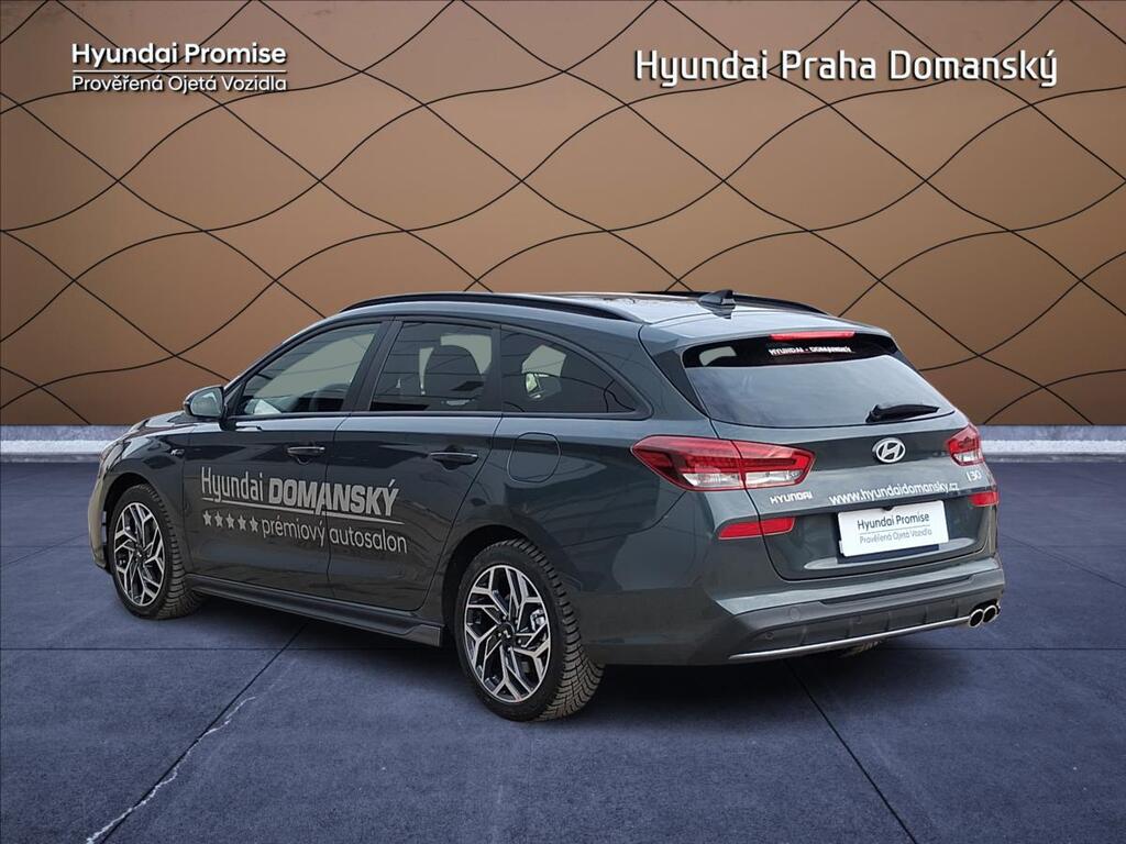 Hyundai i30 4