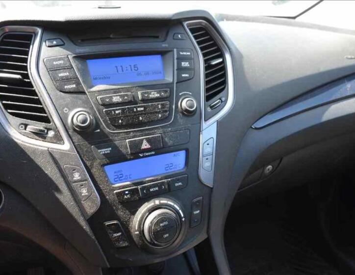 Hyundai Santa Fe 19