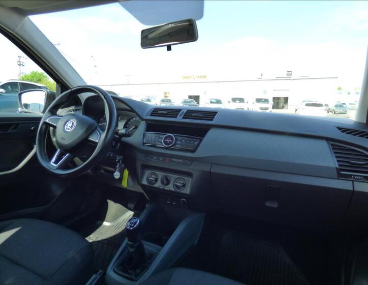 Škoda Fabia 32