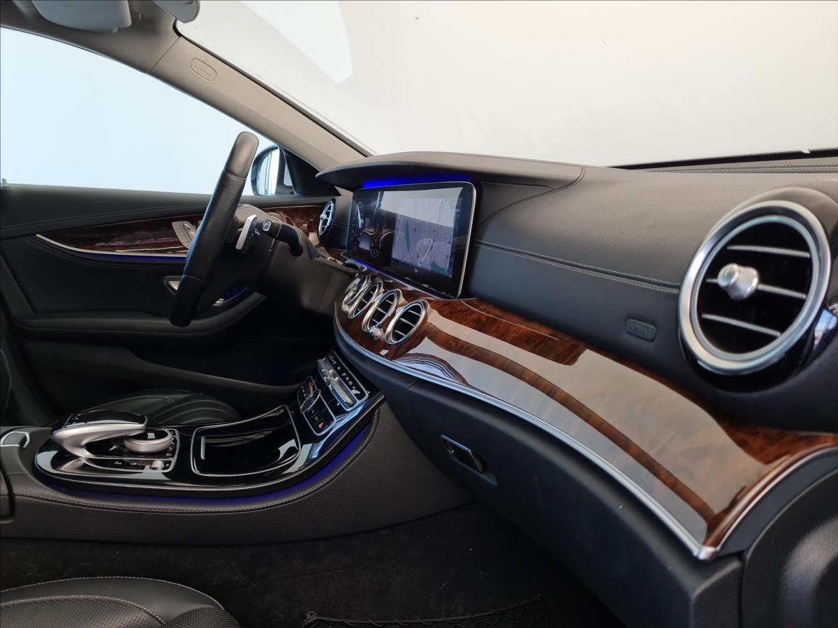Mercedes-Benz Třídy E