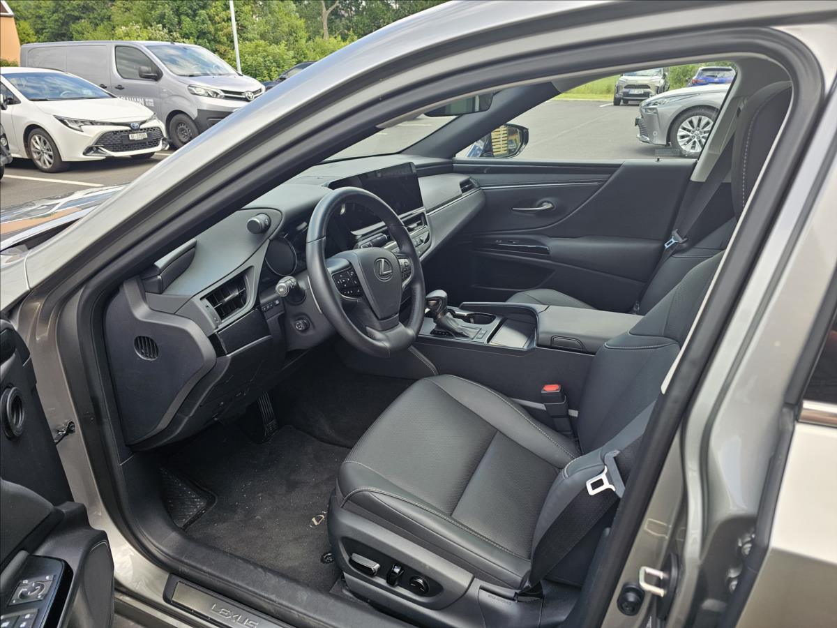 Lexus ES 300h